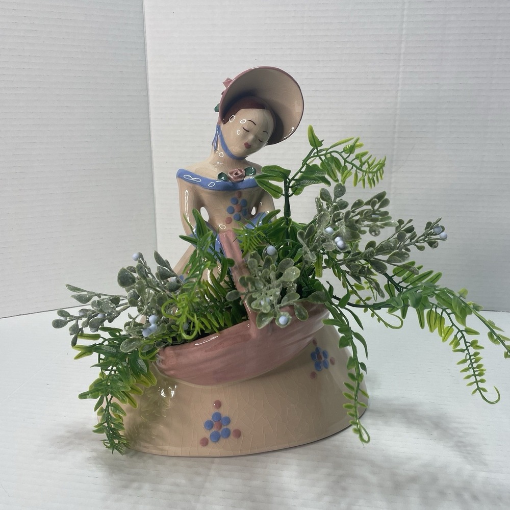 VINTAGE MCM FLOWER LADY LARGE FIGURINE‎ 11" CALIFORNIA POTTERY RARE Signed 'MP'